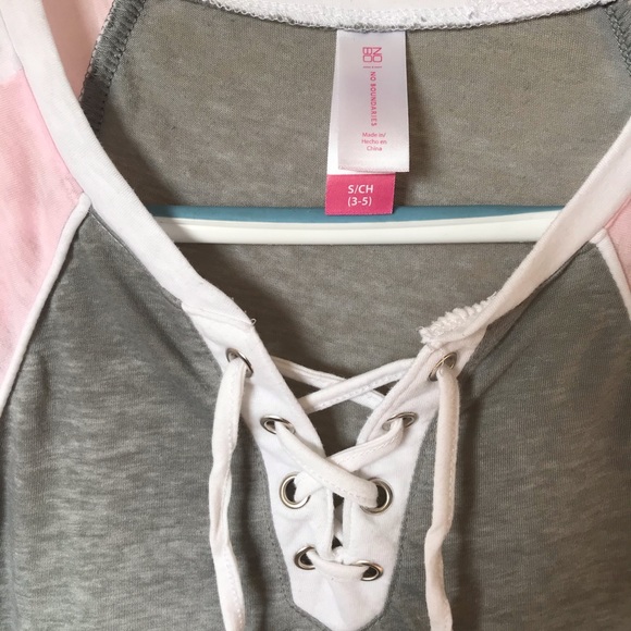 No Boundaries Pink/Gray/White Short Sleeve - Picture 3 of 6
